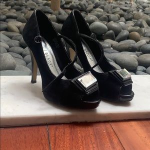 Black suede White House Black Market Heels sz 7US
